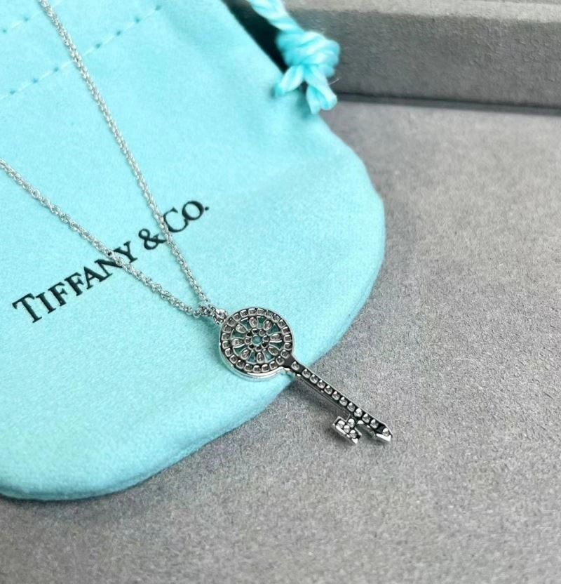 GoAnywhere Tiffany Necklaces 252852