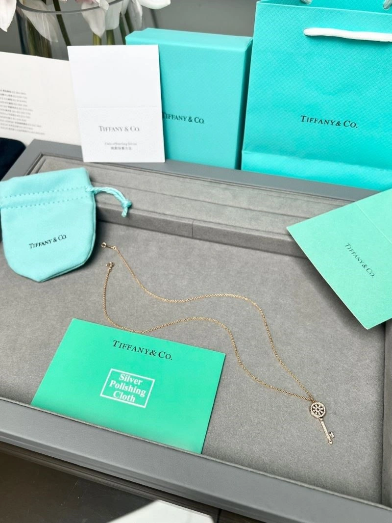 Modern Tiffany Necklaces 252861