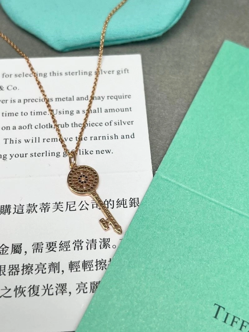 Modern Tiffany Necklaces 252861