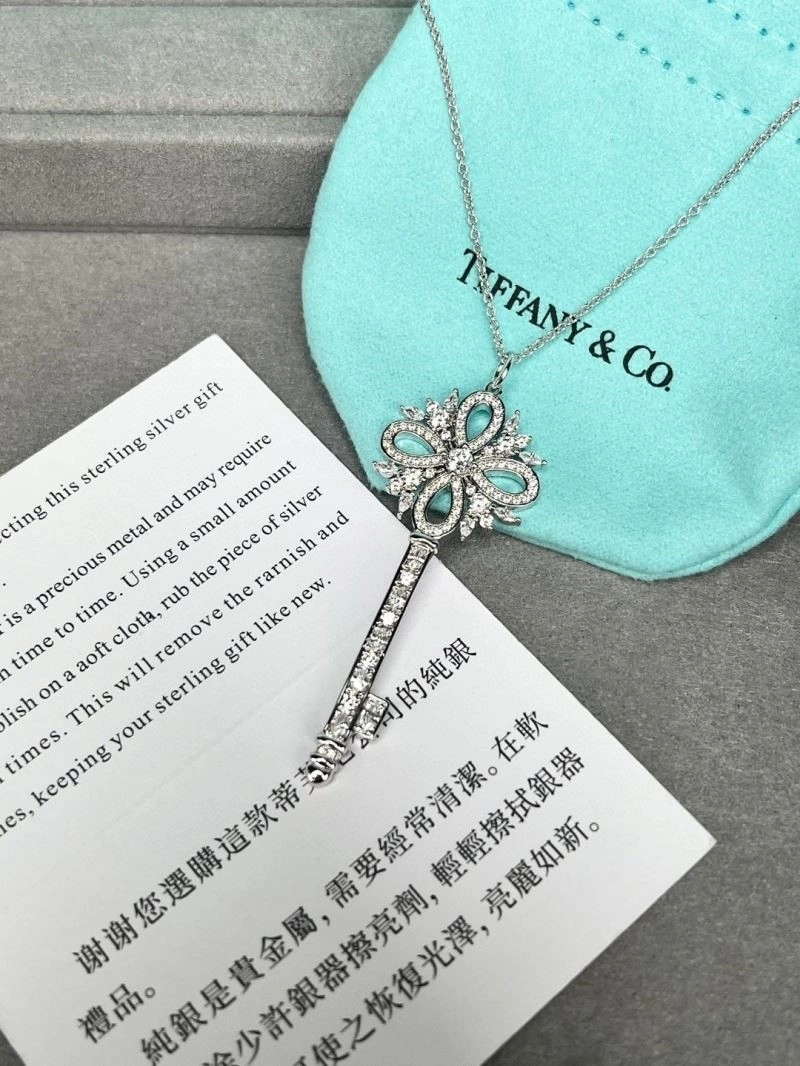 SmoothTexture Tiffany Necklaces 252840