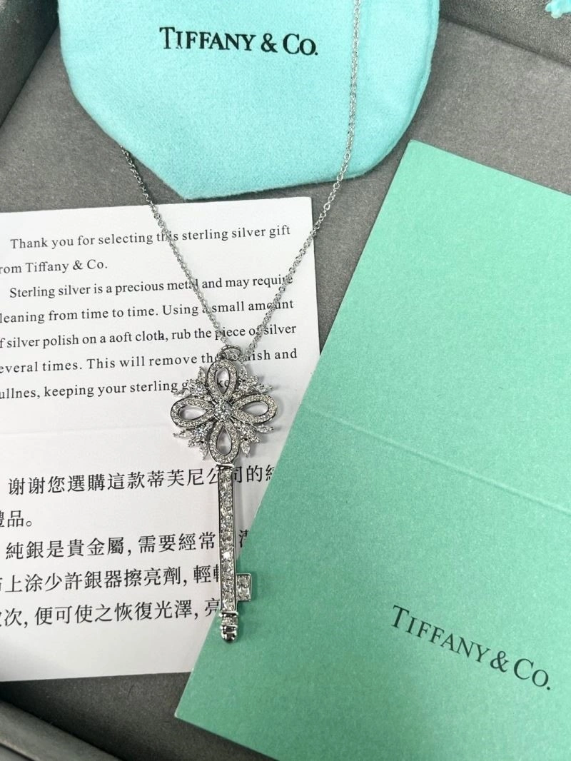 SmoothTexture Tiffany Necklaces 252840