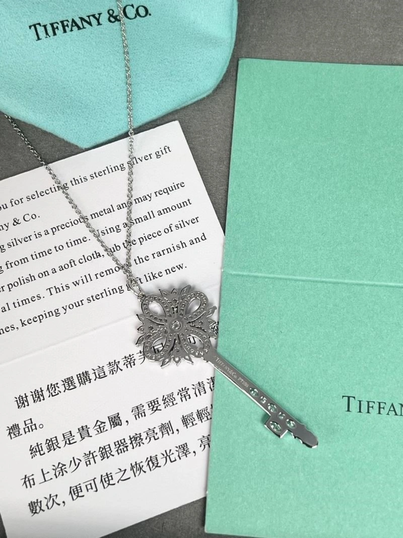 SmoothTexture Tiffany Necklaces 252840