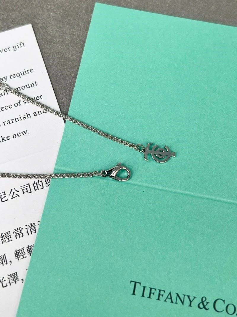 Tiffany Necklaces Seasonal 252837