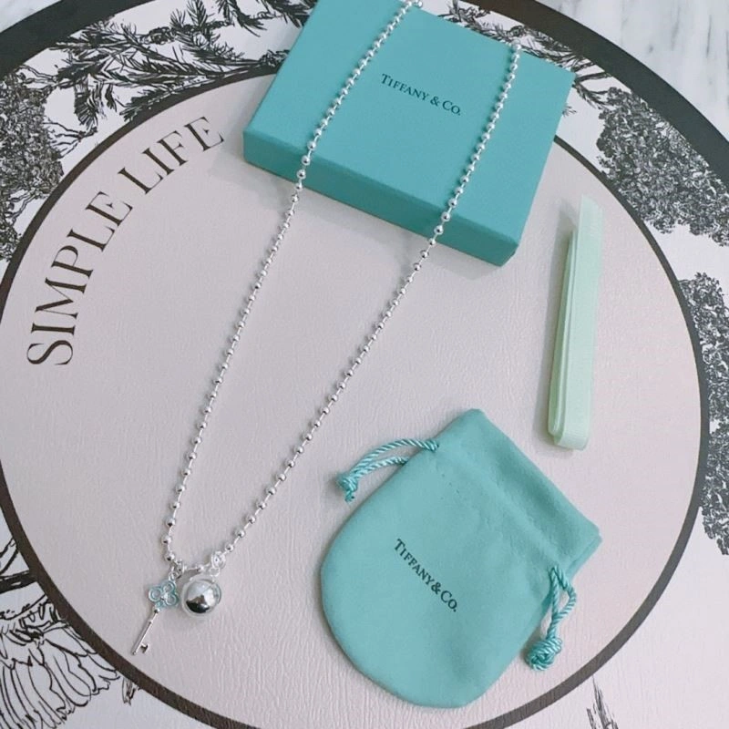 ModernLook Tiffany Necklaces 252812