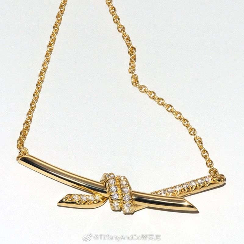 Compact Tiffany Necklaces 252709