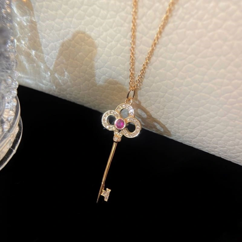 Tiffany Necklaces SmoothTexture 252697