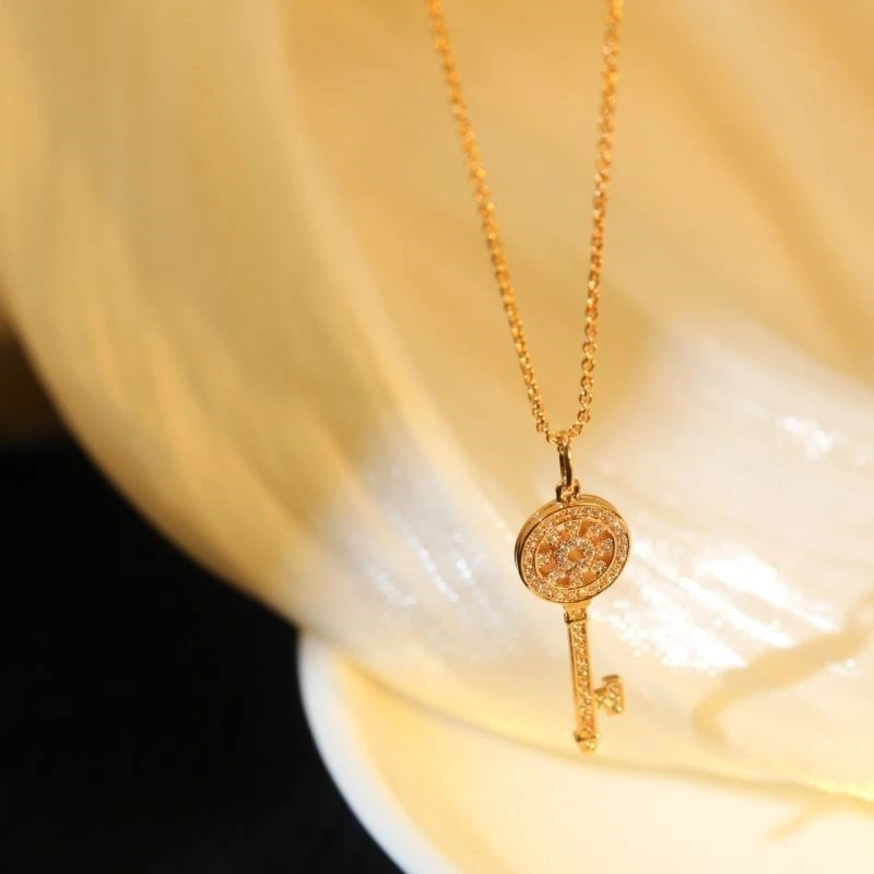 FreshLook Tiffany Necklaces 252702