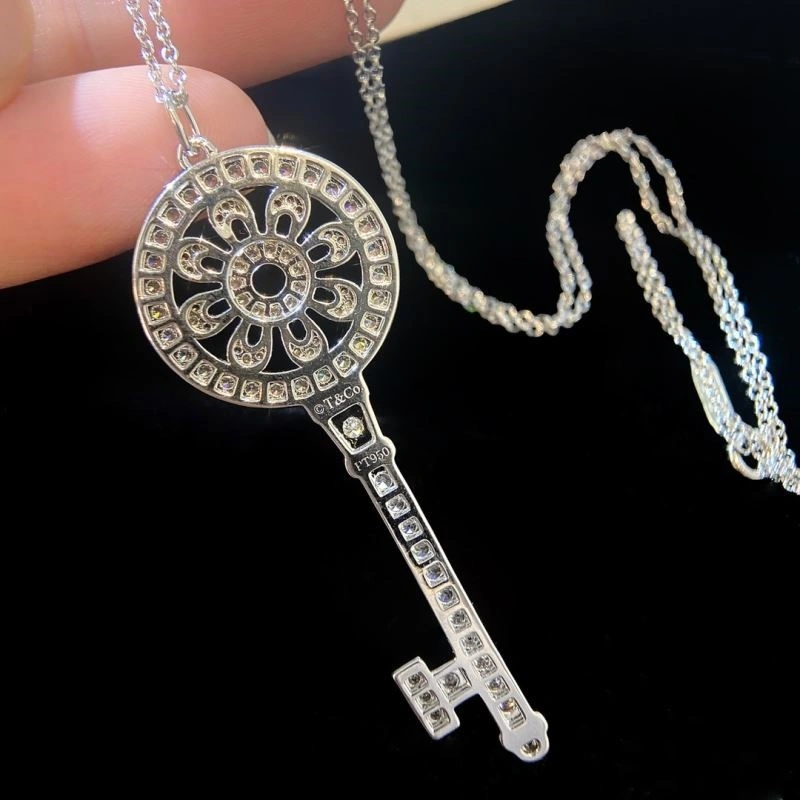 Tiffany Necklaces FreshLook 252680