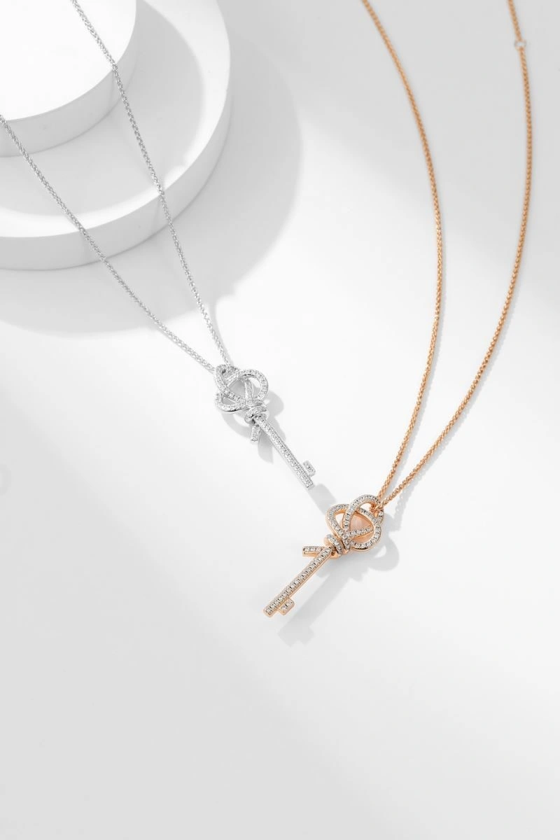 Tiffany Necklaces Seasonal 252678