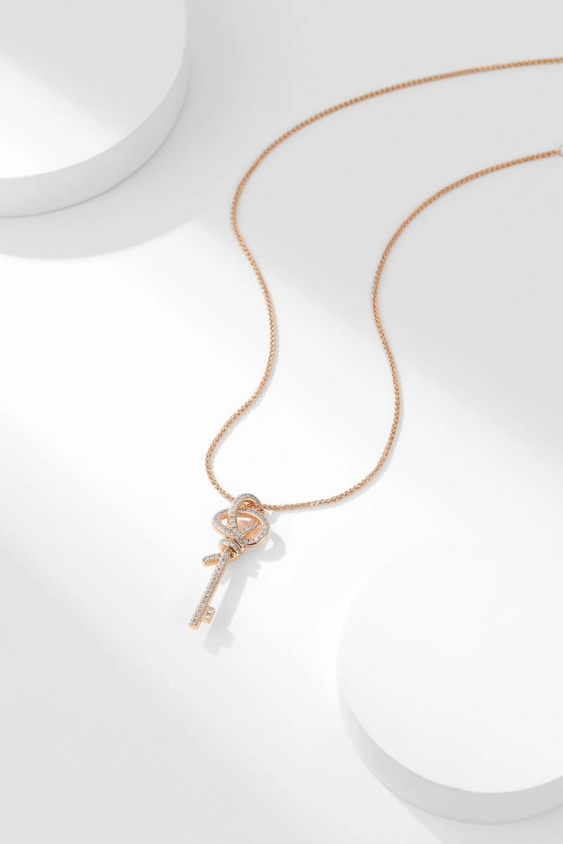 Tiffany Necklaces Seasonal 252678