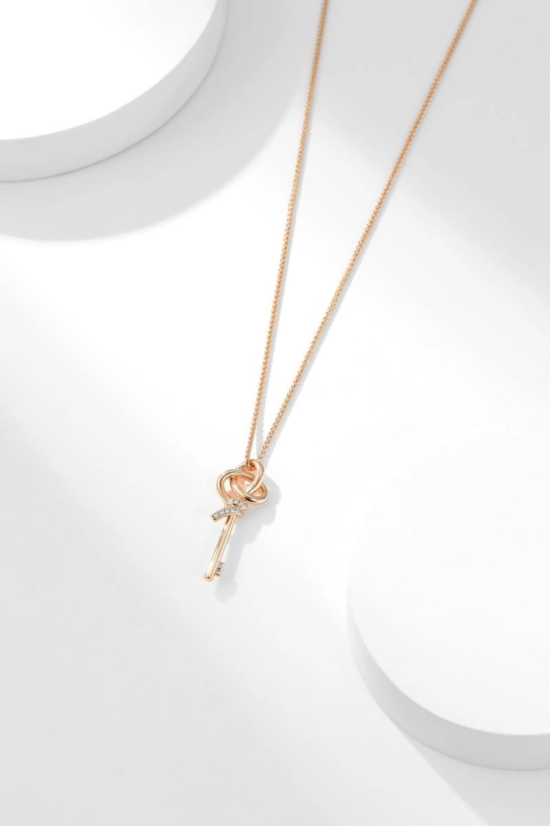 Supportive Tiffany Necklaces 252677
