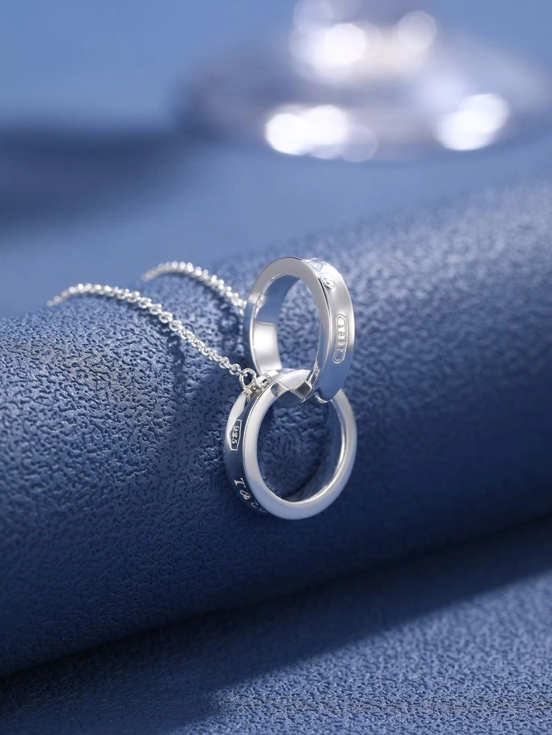 Snug Tiffany Necklaces 252672