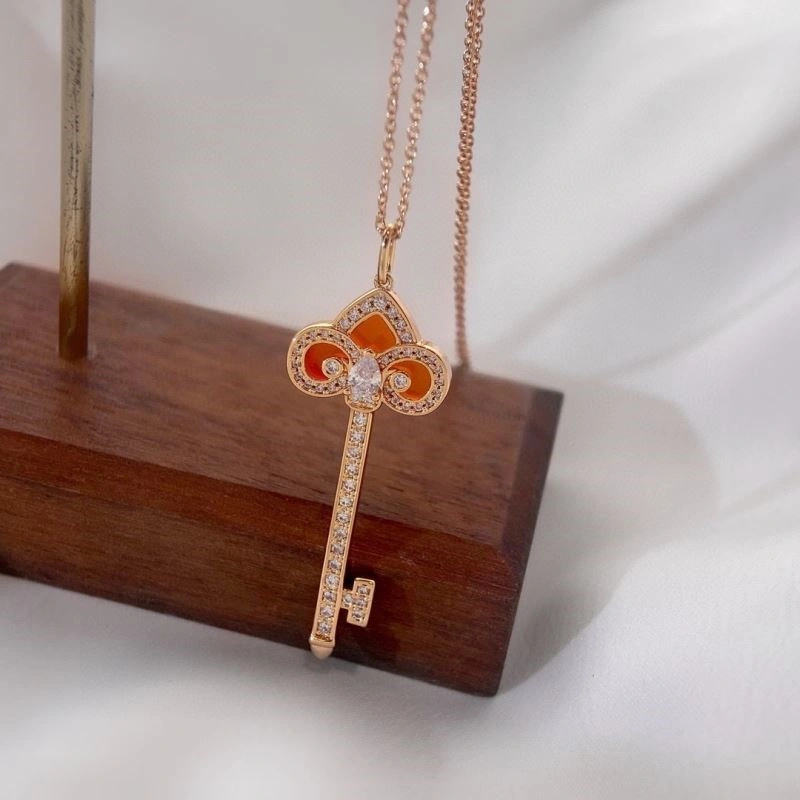 Tiffany Necklaces Thermal 252664