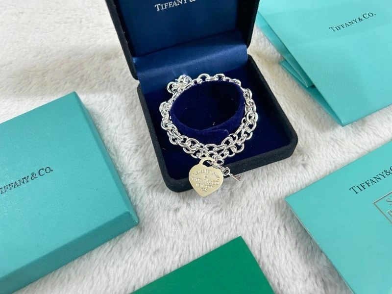 Trendsetting Tiffany Necklaces 252650