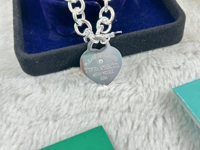 Trendsetting Tiffany Necklaces 252650