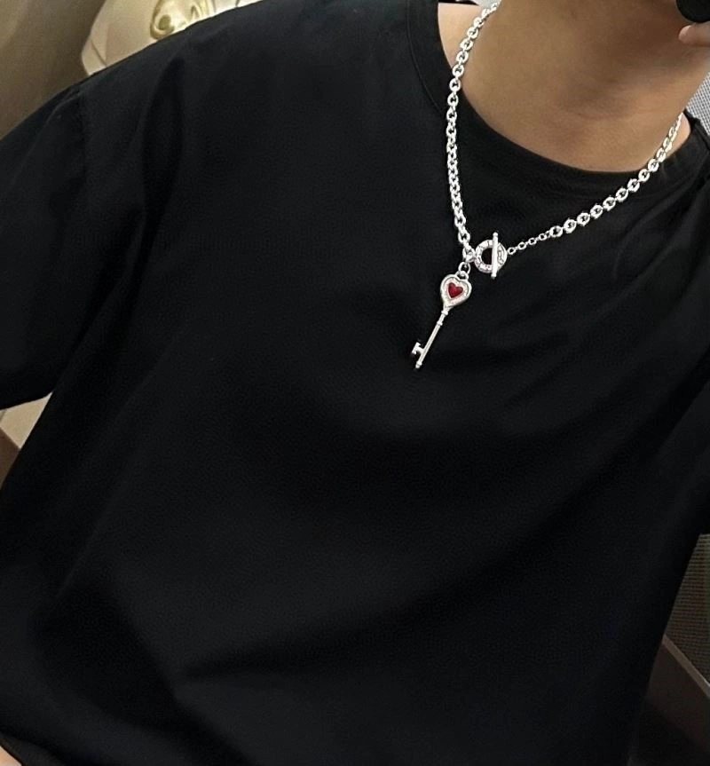 Minimalist Tiffany Necklaces 252649