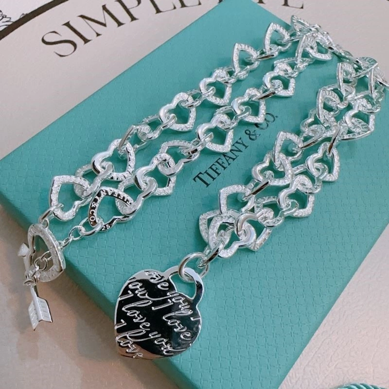 Tiffany Necklaces ZipUp 252656