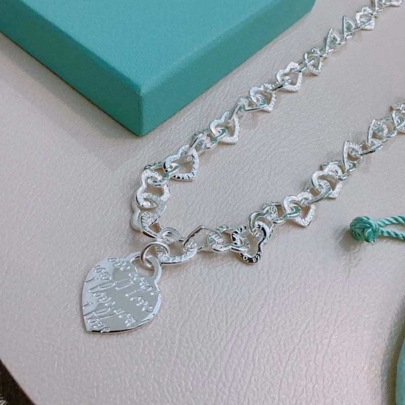 Tiffany Necklaces ZipUp 252656