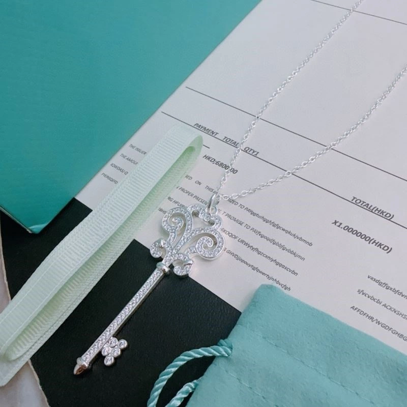 Chic Tiffany Necklaces 252641