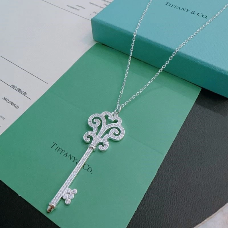 Chic Tiffany Necklaces 252641