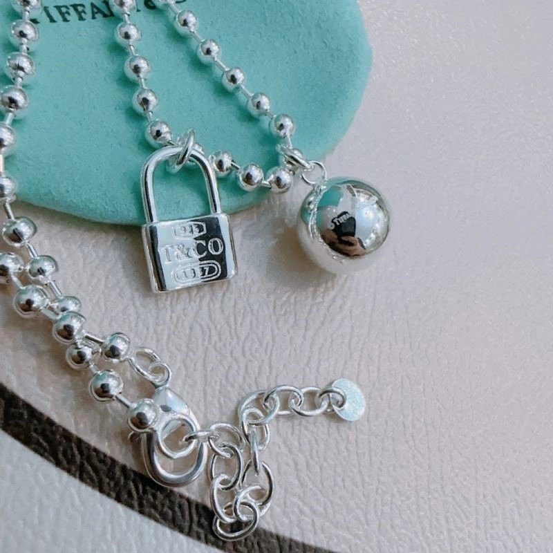 ModernLook Tiffany Necklaces 252663