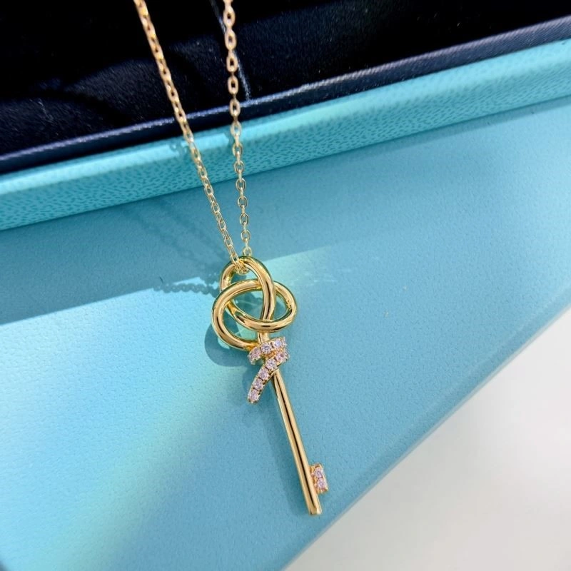 Tiffany Necklaces Vibrant 252651