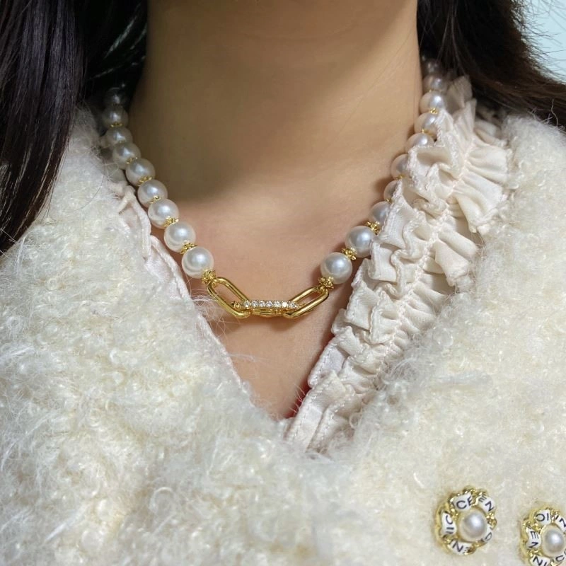 Effortless Tiffany Necklaces 252661