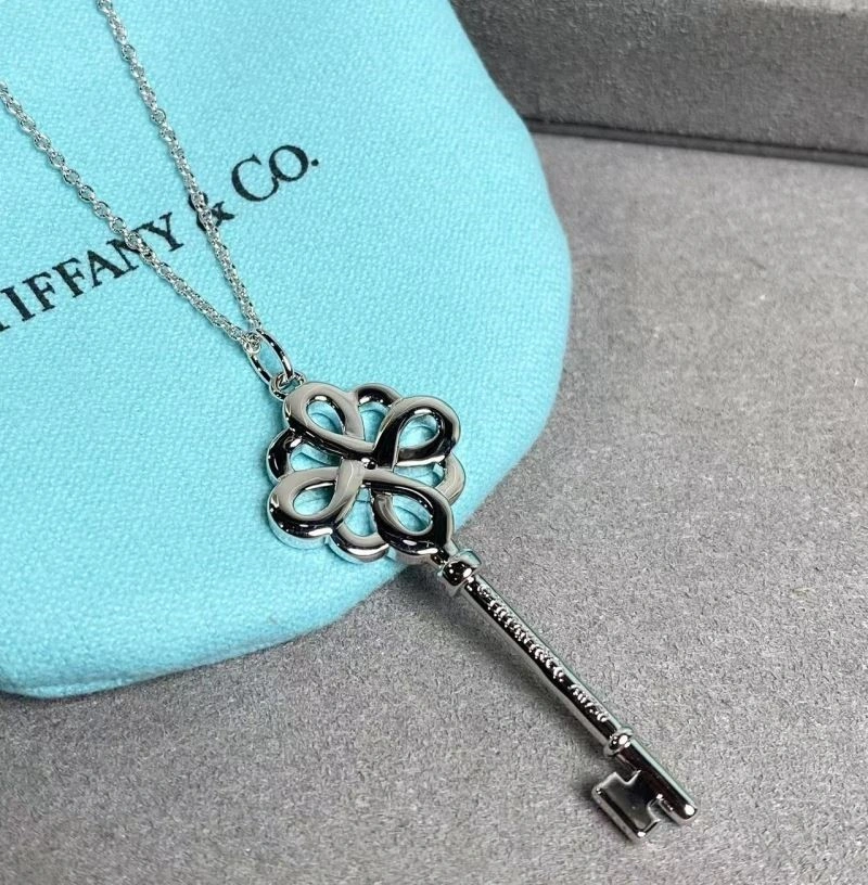WaterResistant Tiffany Necklaces 252654