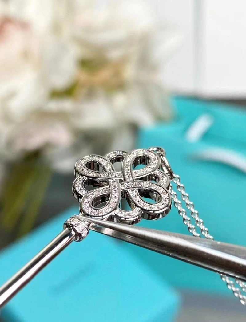 WaterResistant Tiffany Necklaces 252654