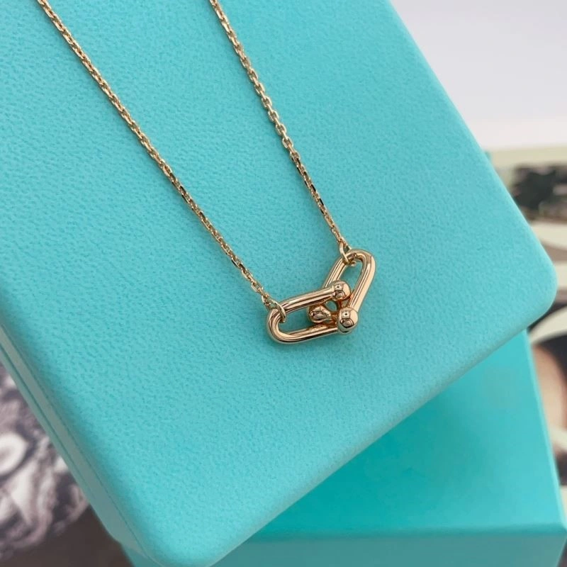 Tiffany Necklaces SoftTouch 252584