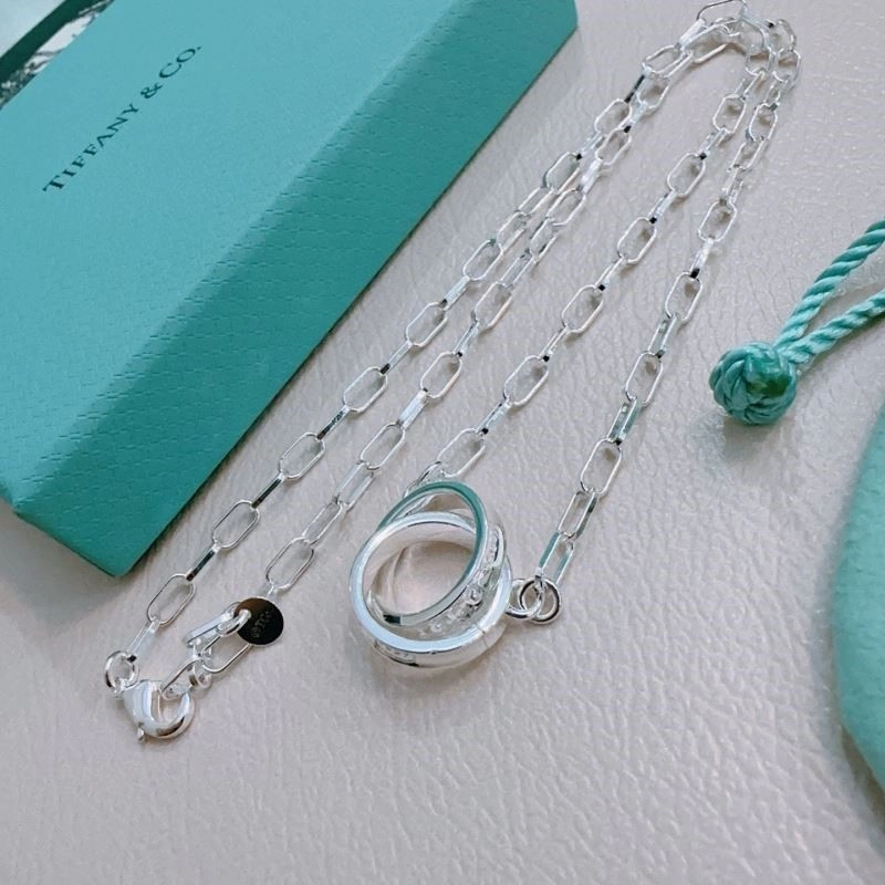 FreshLook Tiffany Necklaces 252578