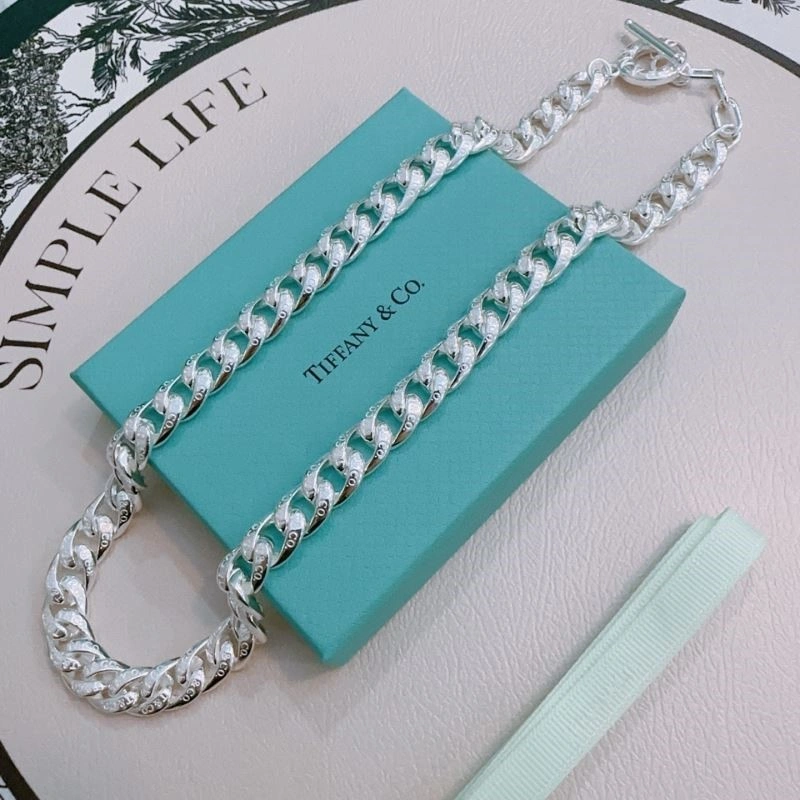 Unisex Tiffany Necklaces 252553