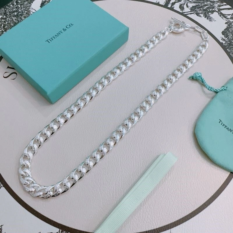 Unisex Tiffany Necklaces 252553
