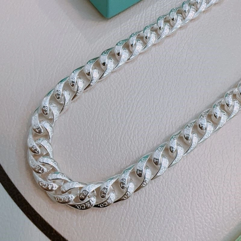 Unisex Tiffany Necklaces 252553