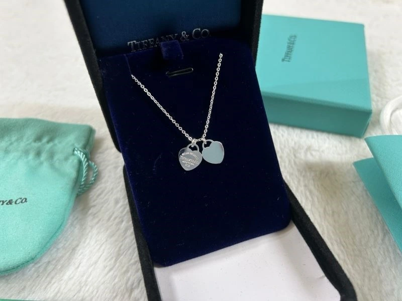 WaterResistant Tiffany Necklaces 252581