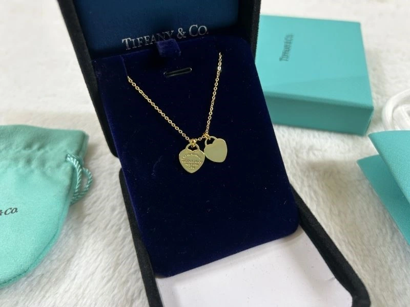 WaterResistant Tiffany Necklaces 252581