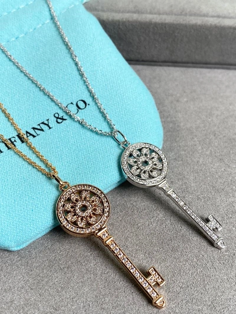 Tiffany Necklaces Colorful 252565