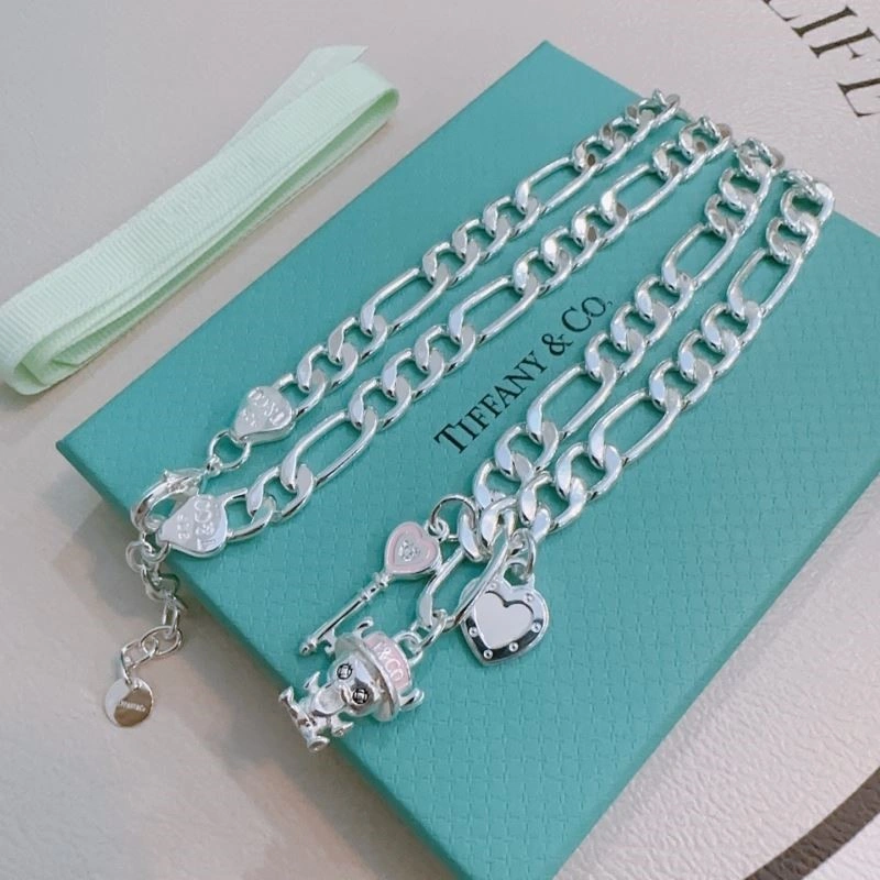 Tiffany Necklaces Supportive 252548