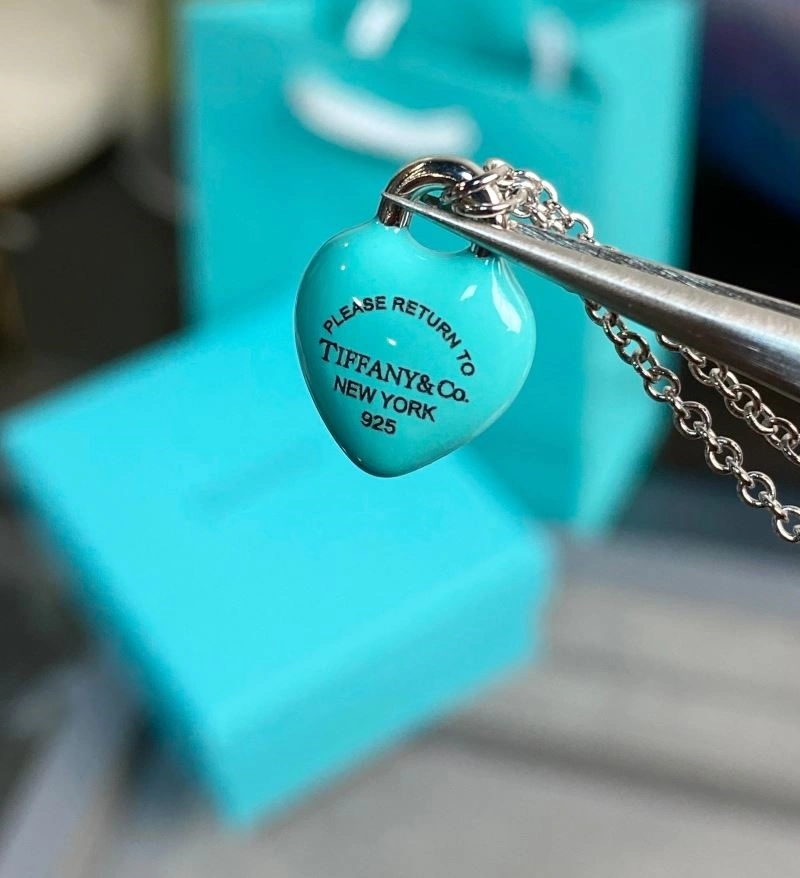 Tiffany Necklaces SoftTouch 252545