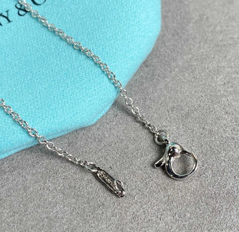Tiffany Necklaces SoftTouch 252545
