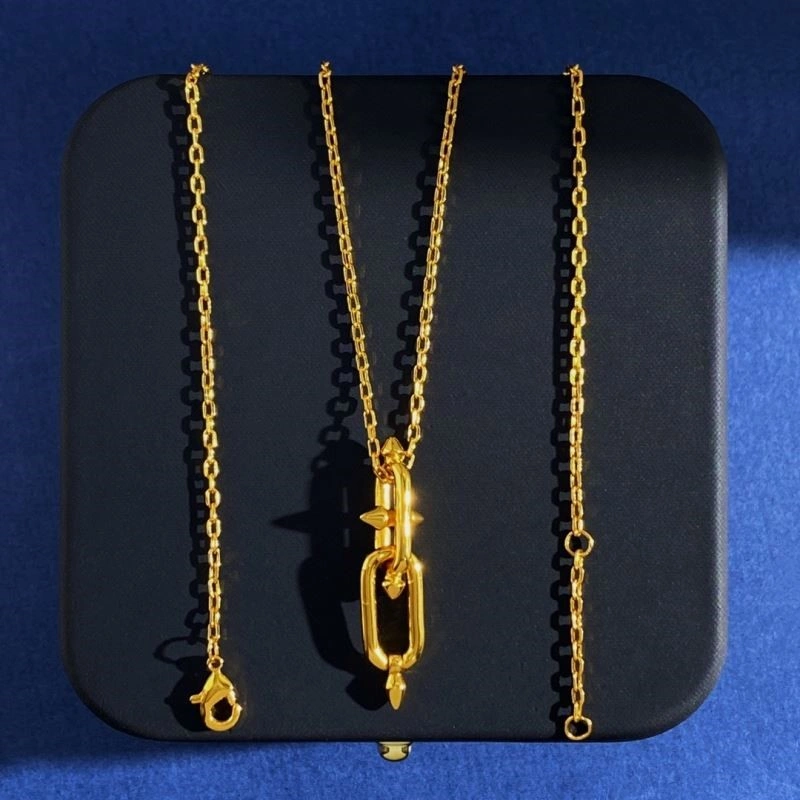 EyeCatching Tiffany Necklaces 252543