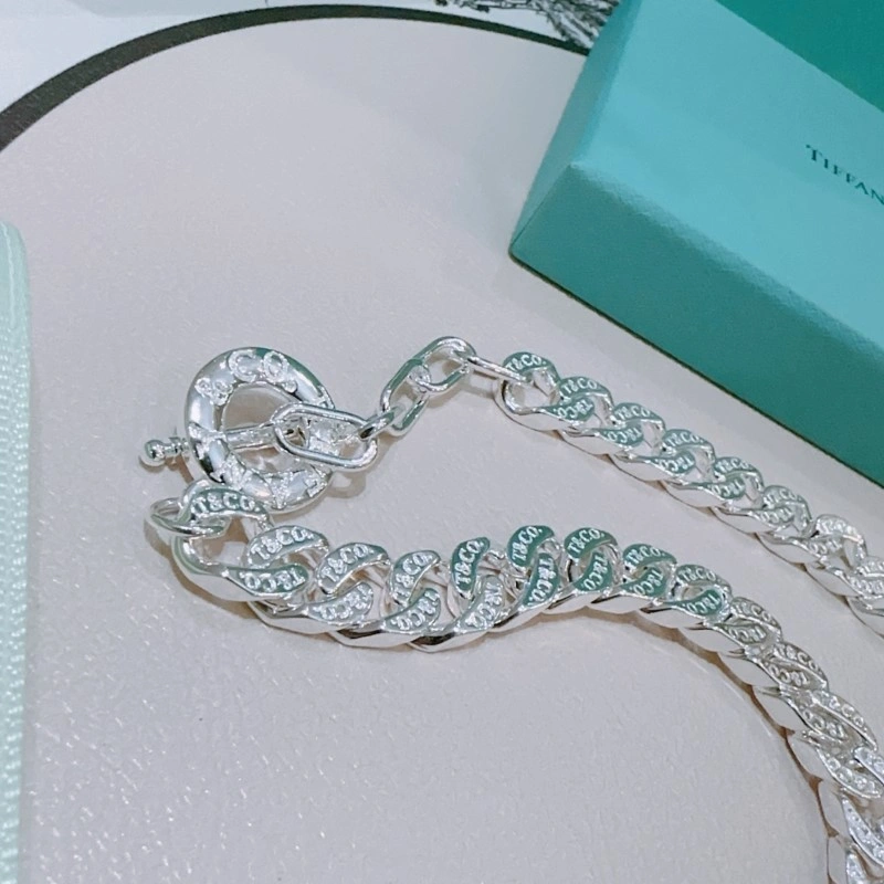 Tiffany Necklaces FlexibleFit 252534