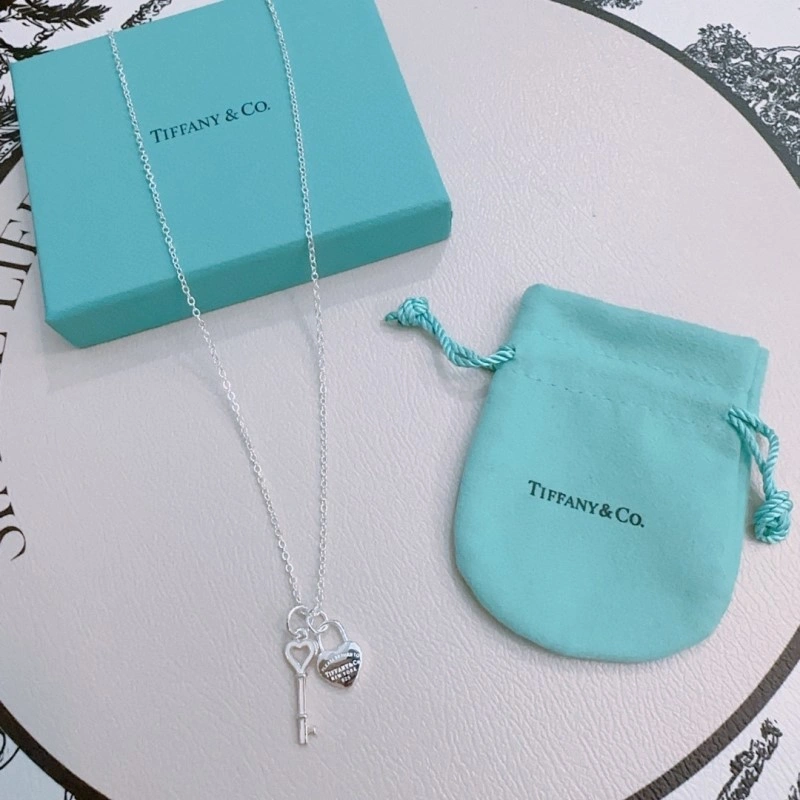 Bright Tiffany Necklaces 252519