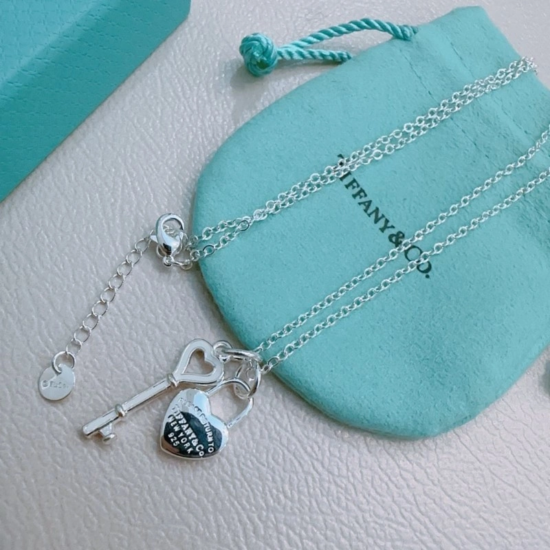 Bright Tiffany Necklaces 252519