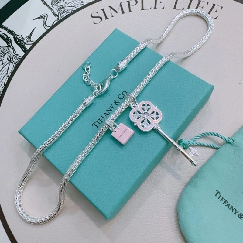 Tiffany Necklaces FlexibleFit 252530