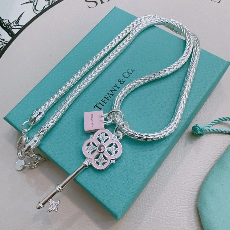 Tiffany Necklaces FlexibleFit 252530