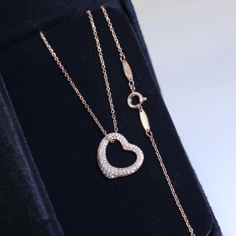 Tiffany Necklaces SmoothTexture 252511
