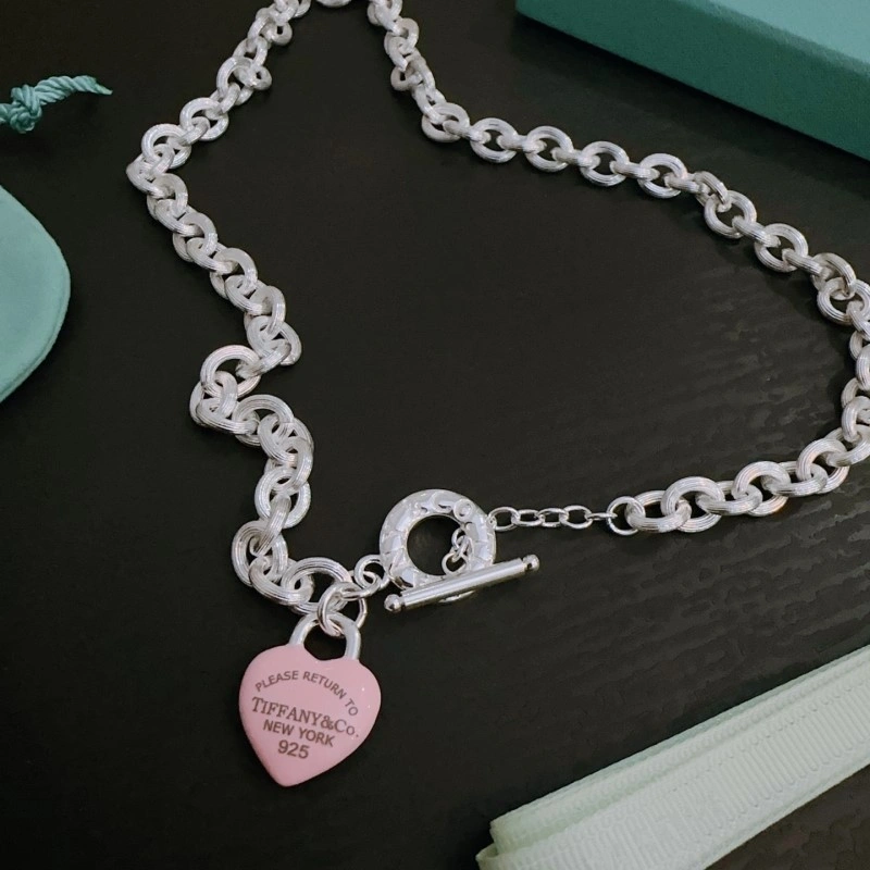 Seasonal Tiffany Necklaces 252514