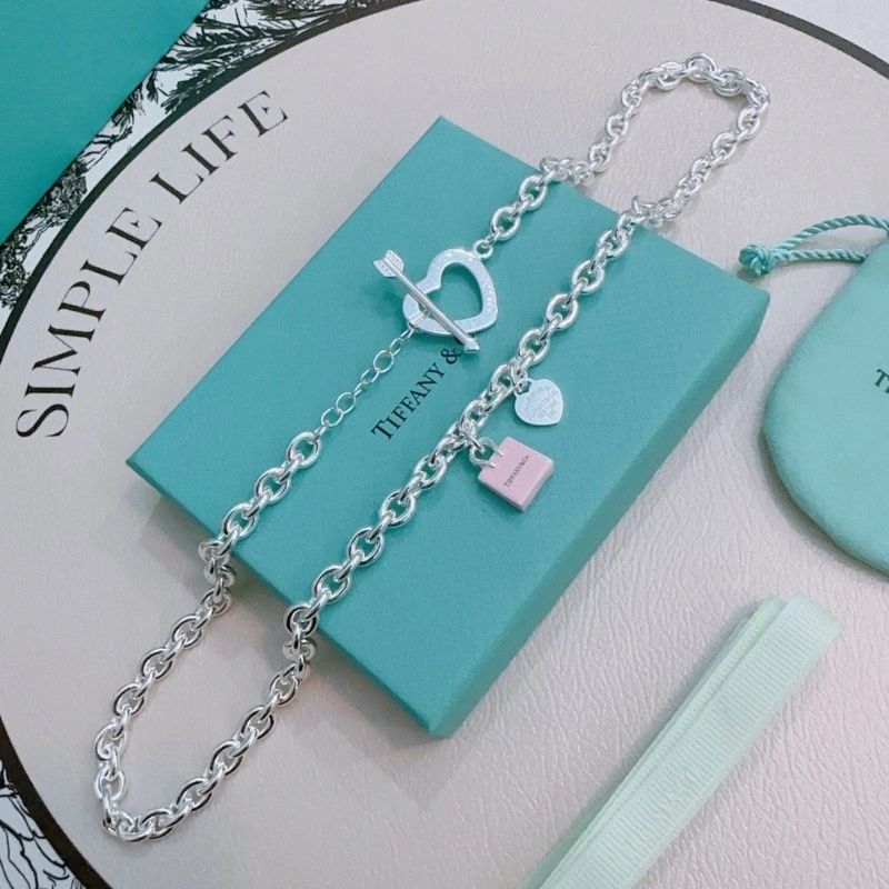 ModernLook Tiffany Necklaces 252362