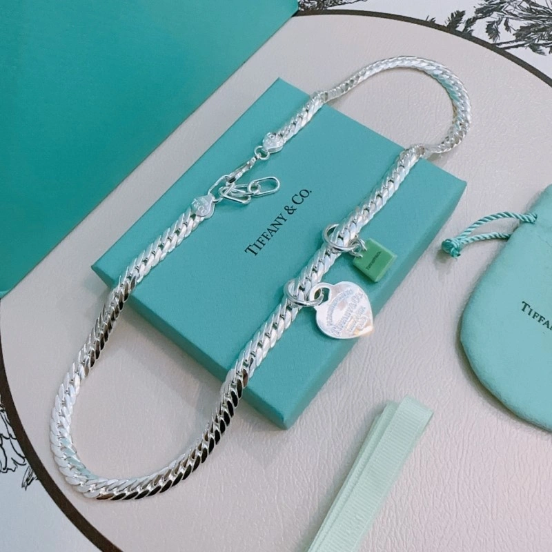 Tiffany Necklaces Resilient 252368